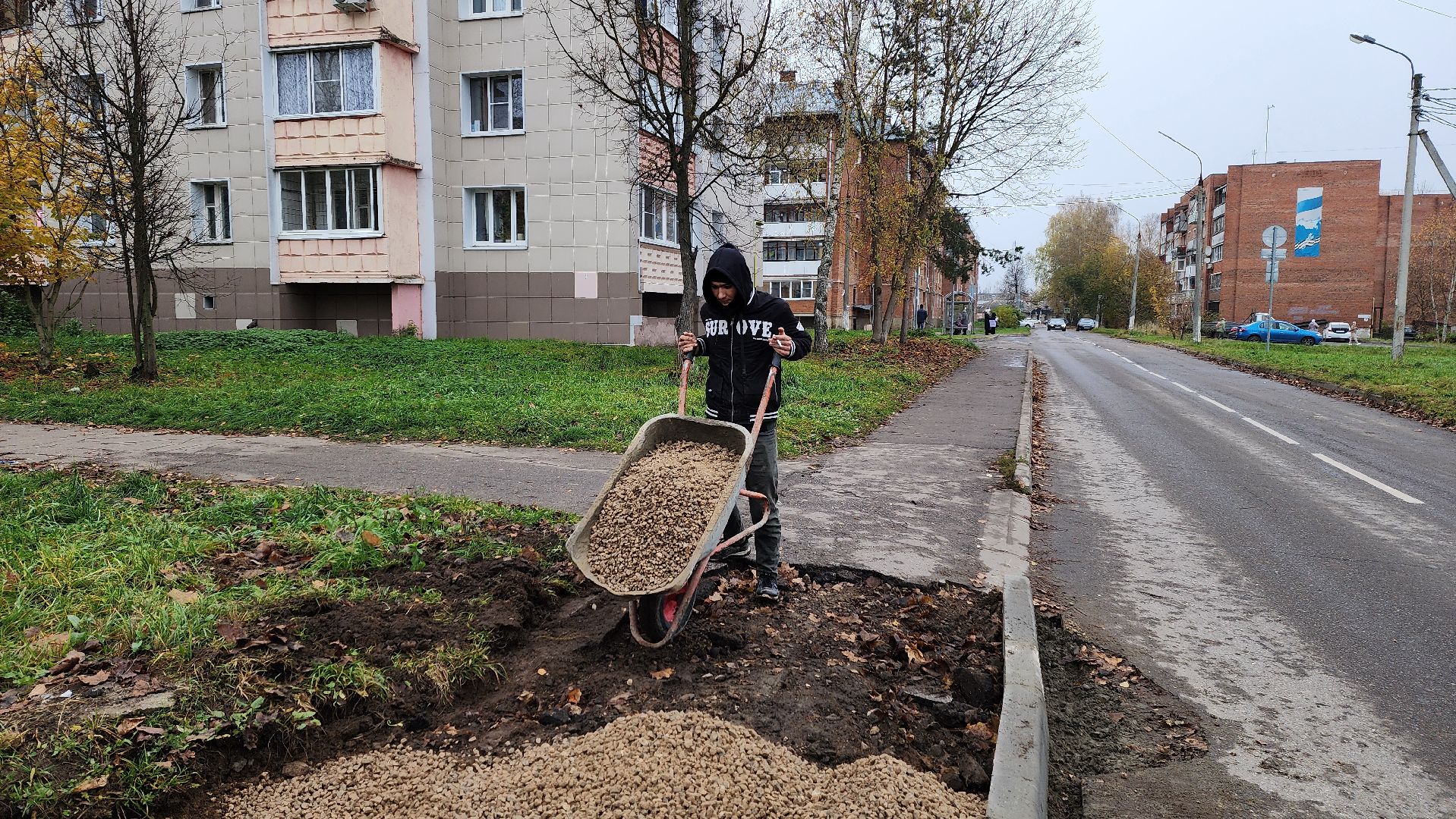 клин, поселок 31 октября, благоустройство, улица мичурина , бордюр,