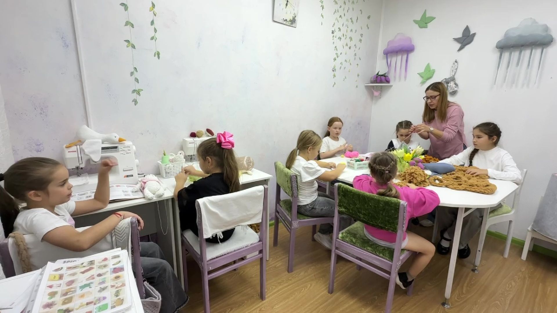 Реутов, библиотека, швейная мастерская, швеи, шитье для девочек,вязание, курсы кройки и шитья,