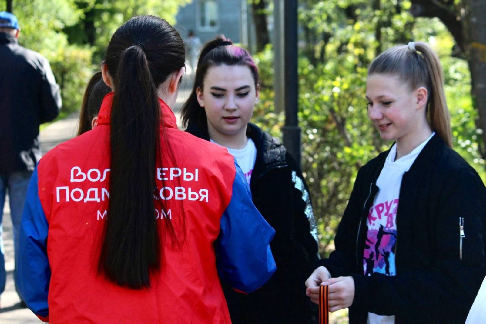 волонтеры, День победы, помощь, Дубна