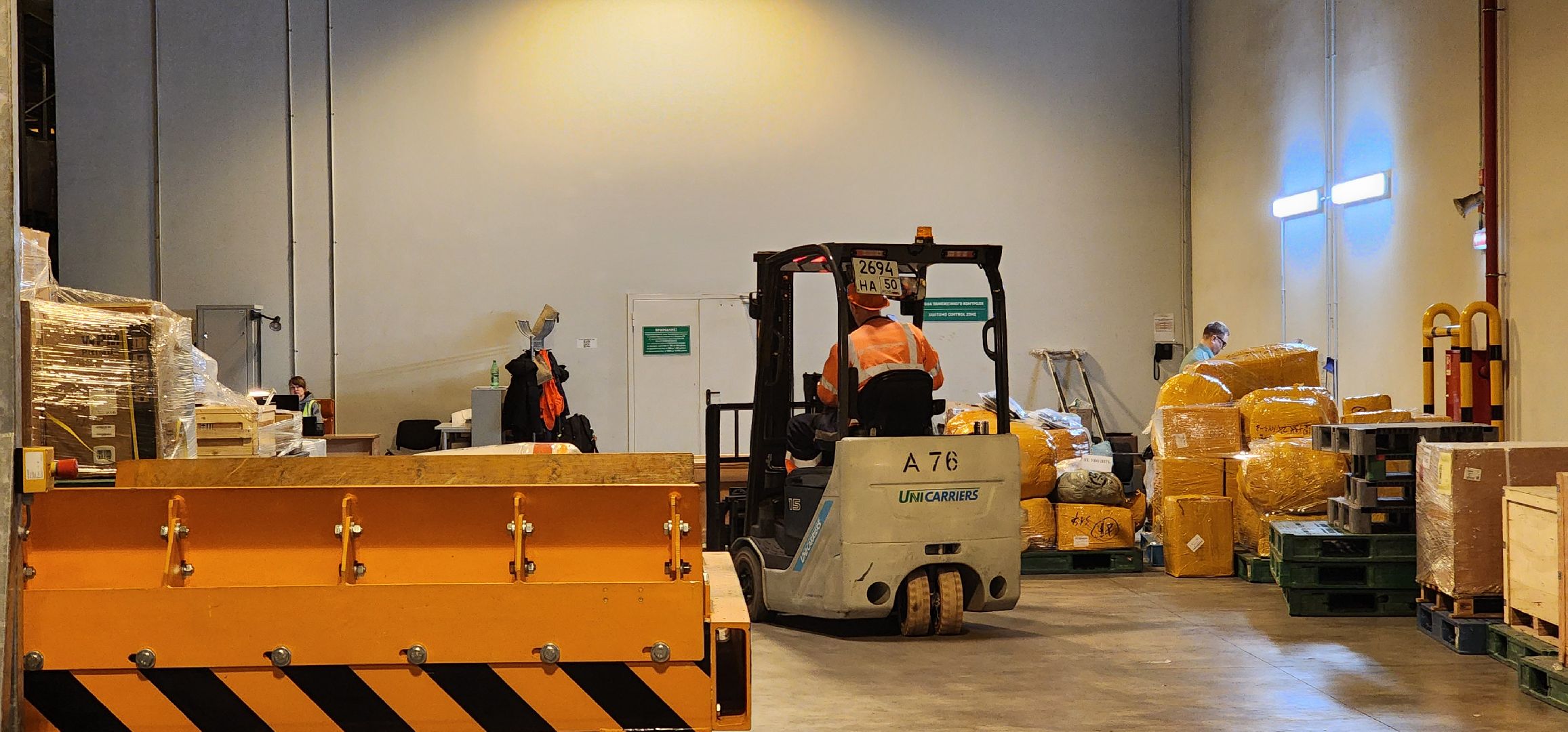 Химки, Шереметьево ,таможенники, таможенный контроль, Безопасность , Авиация,