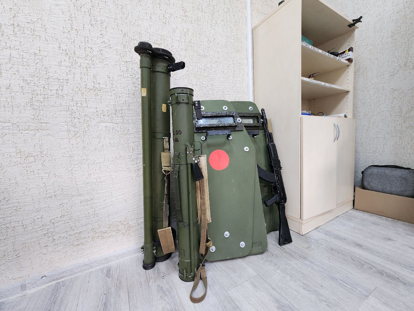 чехов, улица садовая, центр военно-спортивной подготовки, ветераны сво, бпла, сборка беспилотников, управление дронами, занятия с детьми участников сво, общественная академия национальной безопасности, отряд юных разведчиков, ассоциация ветеранов сво, дмитрий кузнецов, роман балабаев, ростислав круглов, инструкторы с боевым опытом, штурмовая подготовка, тактическая медицина,