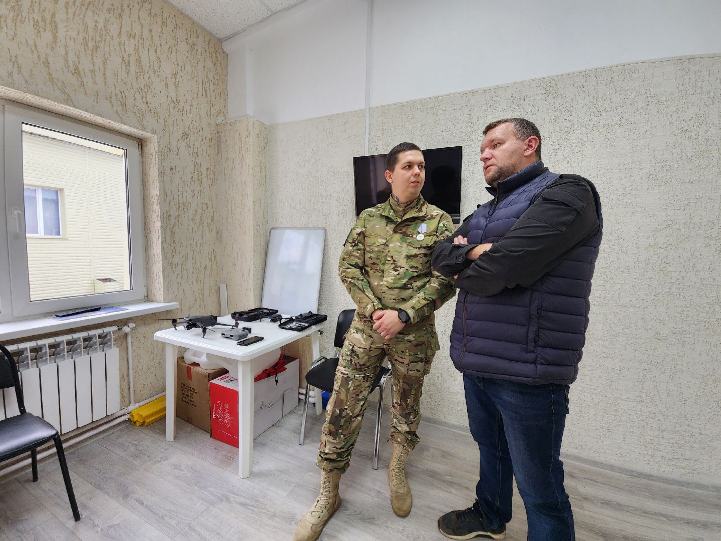 чехов, улица садовая, центр военно-спортивной подготовки, ветераны сво, бпла, сборка беспилотников, управление дронами, занятия с детьми участников сво, общественная академия национальной безопасности, отряд юных разведчиков, ассоциация ветеранов сво, дмитрий кузнецов, роман балабаев, ростислав круглов, инструкторы с боевым опытом, штурмовая подготовка, тактическая медицина,