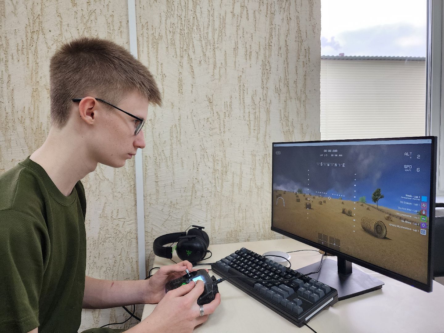 чехов, улица садовая, центр военно-спортивной подготовки, ветераны сво, бпла, сборка беспилотников, управление дронами, занятия с детьми участников сво, общественная академия национальной безопасности, отряд юных разведчиков, ассоциация ветеранов сво, дмитрий кузнецов, роман балабаев, ростислав круглов, инструкторы с боевым опытом, штурмовая подготовка, тактическая медицина,