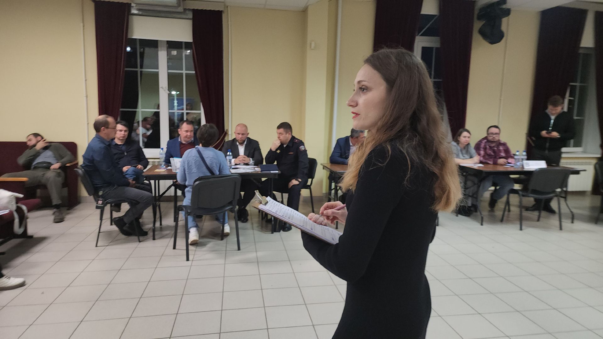 Истра, Общество, выездная администиация,