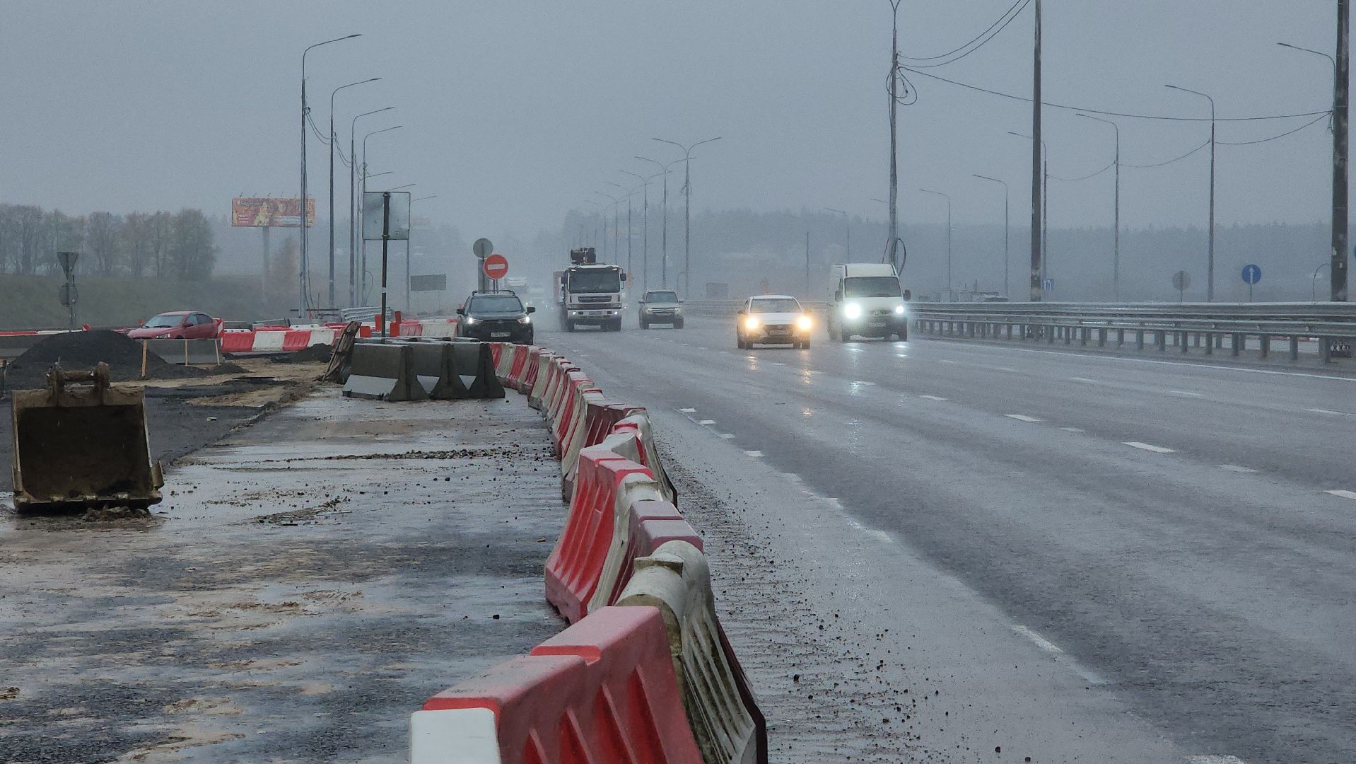 ярославское направление, м-8 холмогоры, реконструкция м-8, правдинская развязка, мост через скалбу, река скалба, строительство развязки, строительство  дорог,