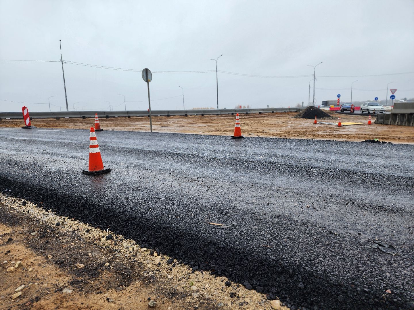 ярославское направление, м-8 холмогоры, реконструкция м-8, правдинская развязка, мост через скалбу, река скалба, строительство развязки, строительство  дорог,