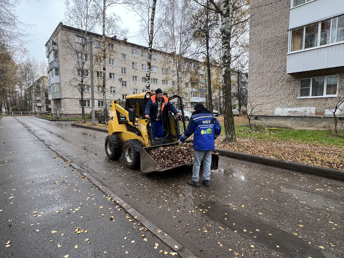 Запрудня благоустройство, Талдомский округ , Уборка тратуаров,