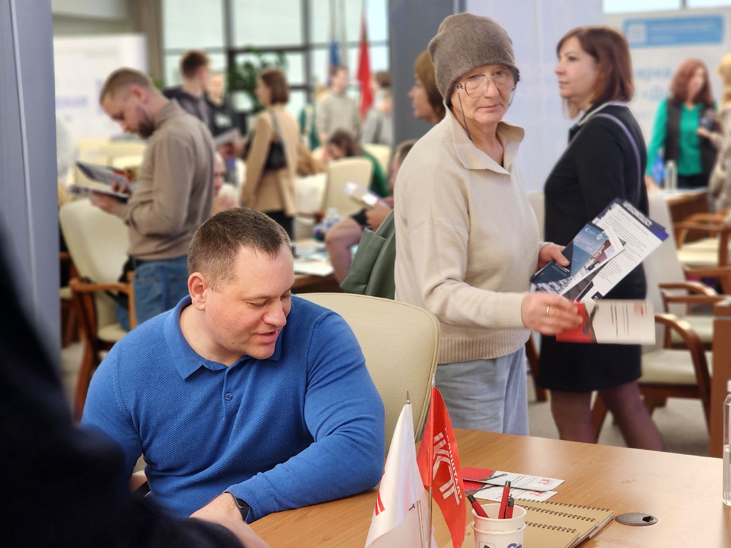 дубна, оэз дубна, ярмарка вакансий, кадровый центр подмосковья,