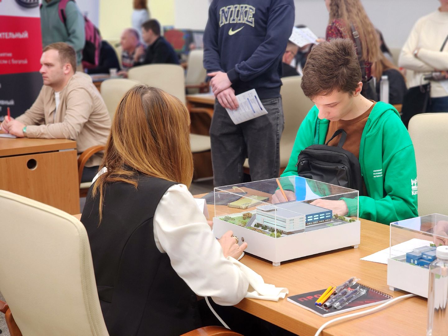 дубна, оэз дубна, ярмарка вакансий, кадровый центр подмосковья,