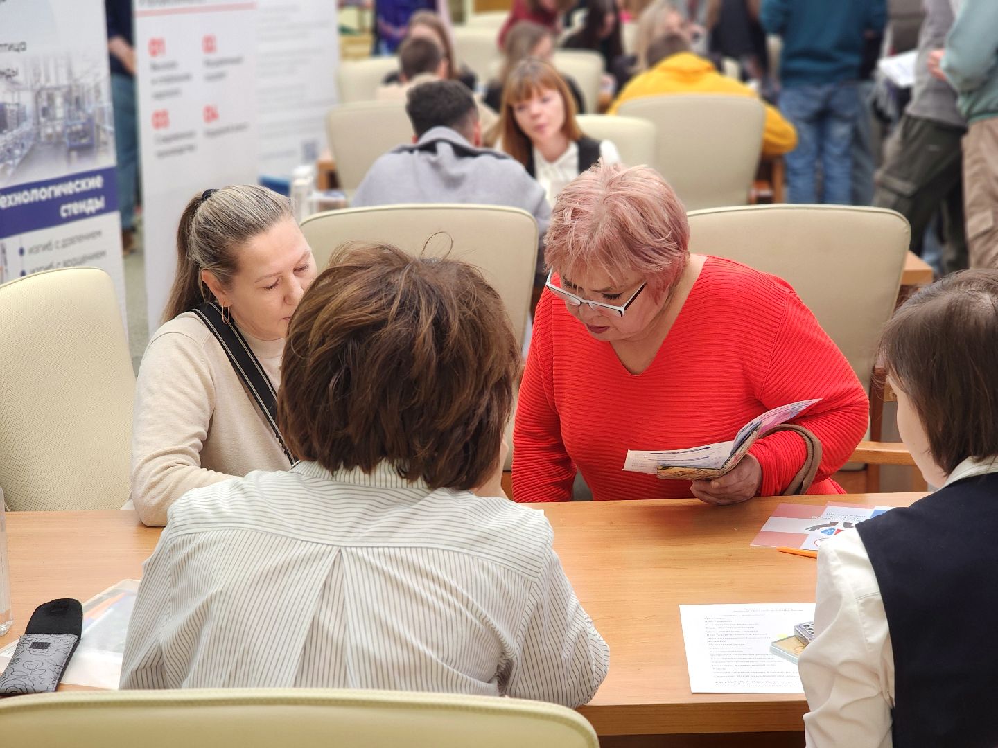 дубна, оэз дубна, ярмарка вакансий, кадровый центр подмосковья,