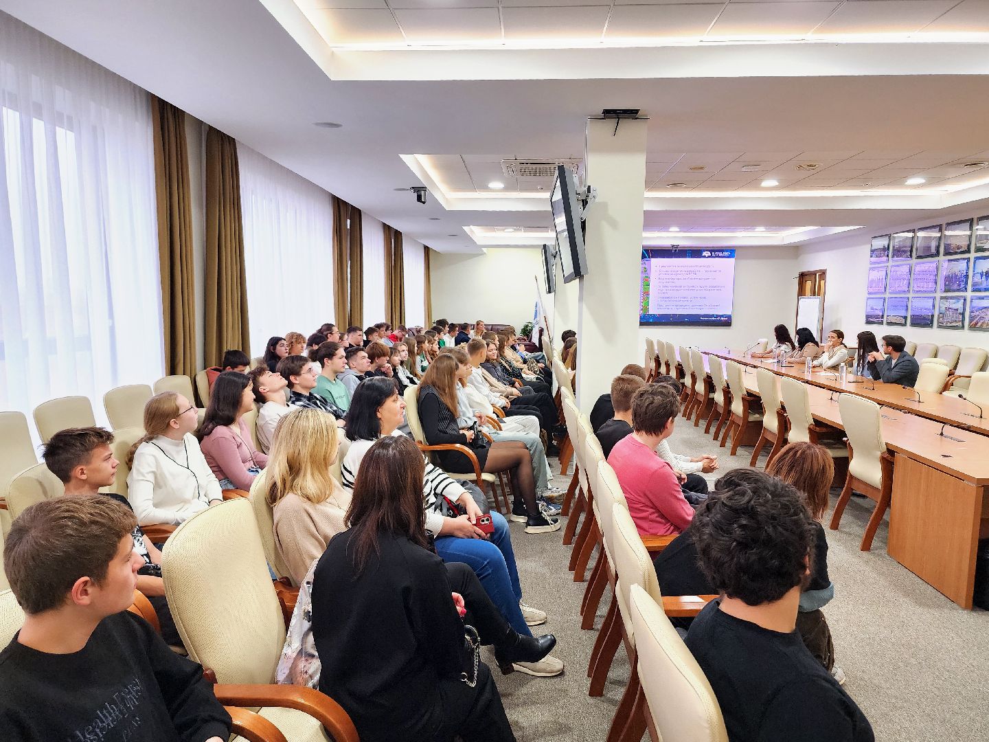 дубна, оэз дубна, управление народного образования, кадровый центр подмосковья, профориентация,