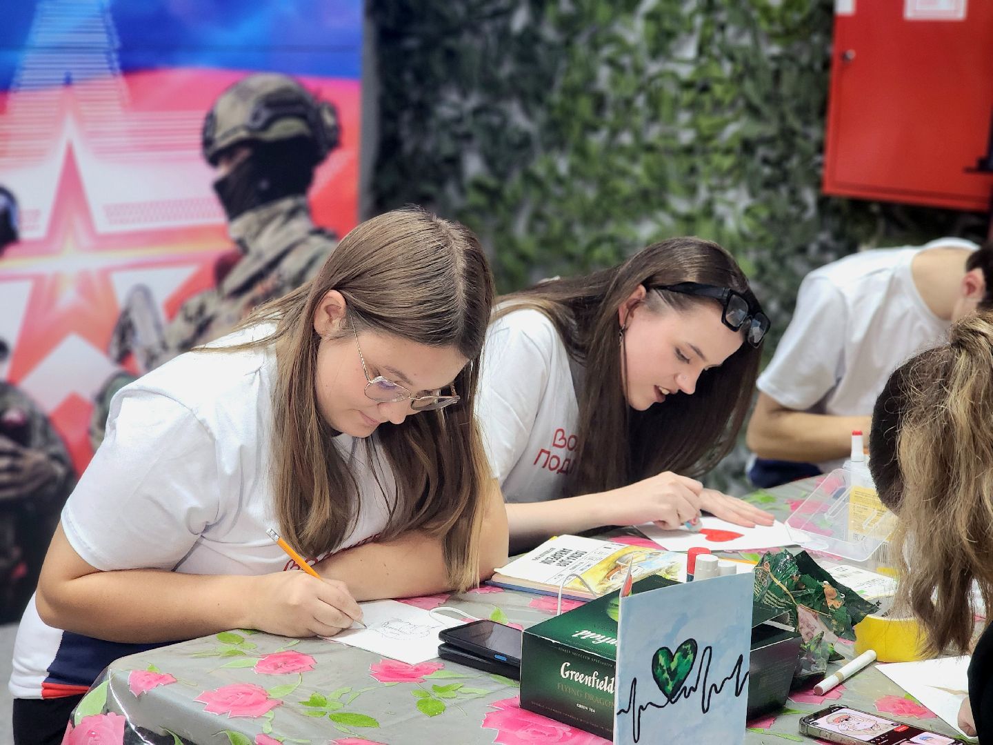 сво, мастер-класс, изделия своими руками, волонтеры,