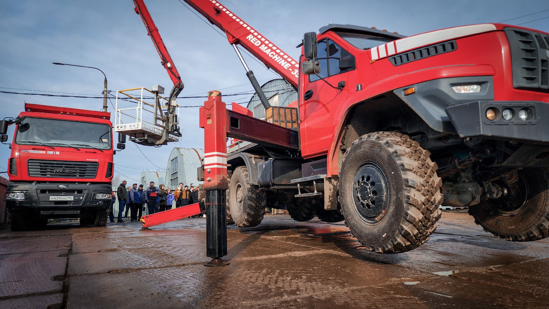 бронницы, мбу благоустройство бронницы, коммунальная техника, экскурсия для школьников в мбу,