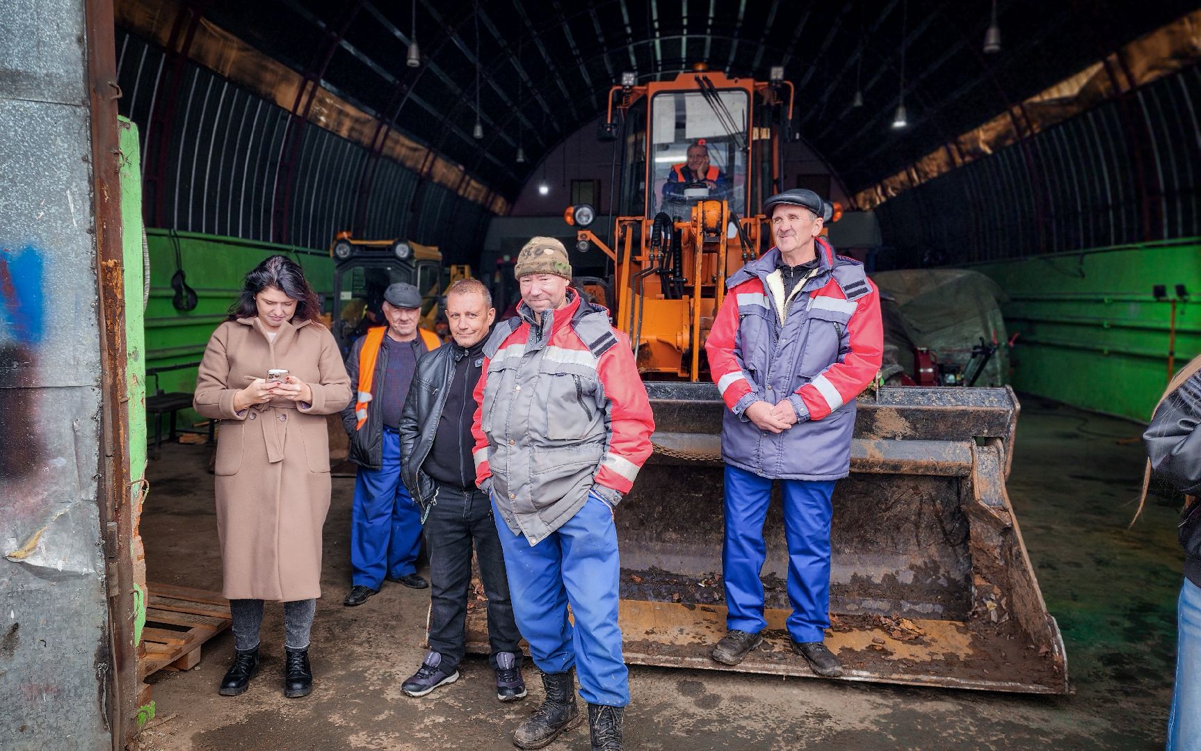 бронницы, мбу благоустройство бронницы, коммунальная техника, экскурсия для школьников в мбу,