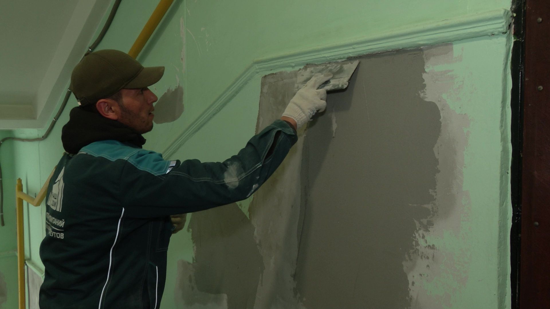 Реутов, ЖКХ, текущий ремонт, покраска стен,