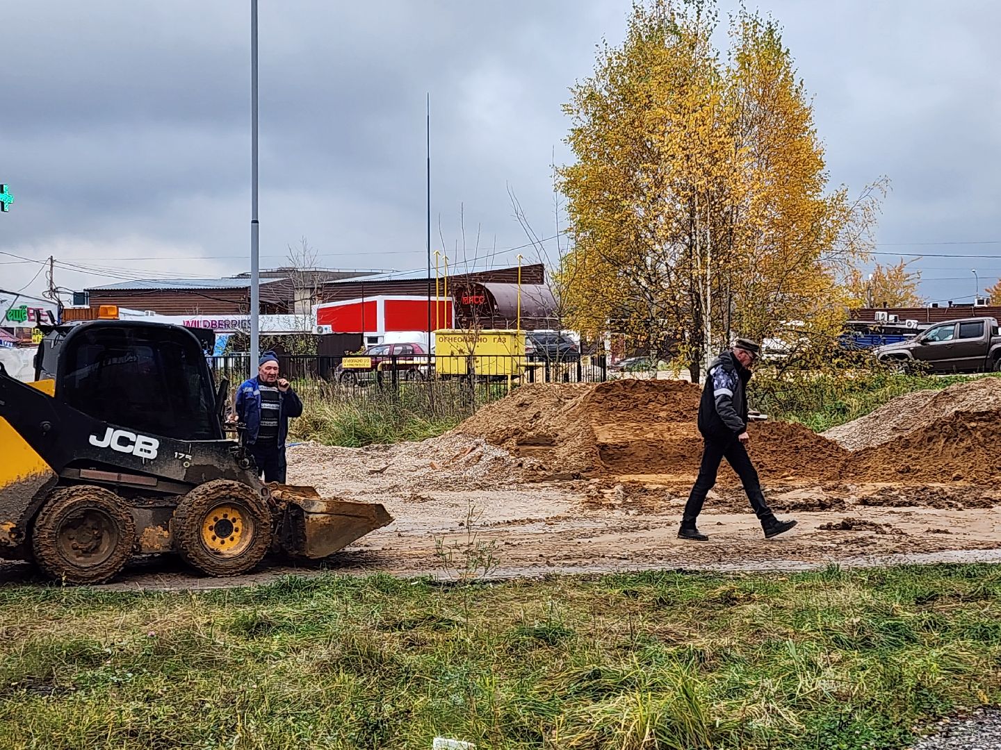 чехов, микрорайон губернский, лесопарк, строительство, благоустройство, многофункциональный павильон, универсальный павильон,   металлический каркас, сэндвич панели, фундамент, полы, видеокамеры, система безопасный регион, установка и монтаж,госпрограмма московской области, формирование комфортной городской среды,