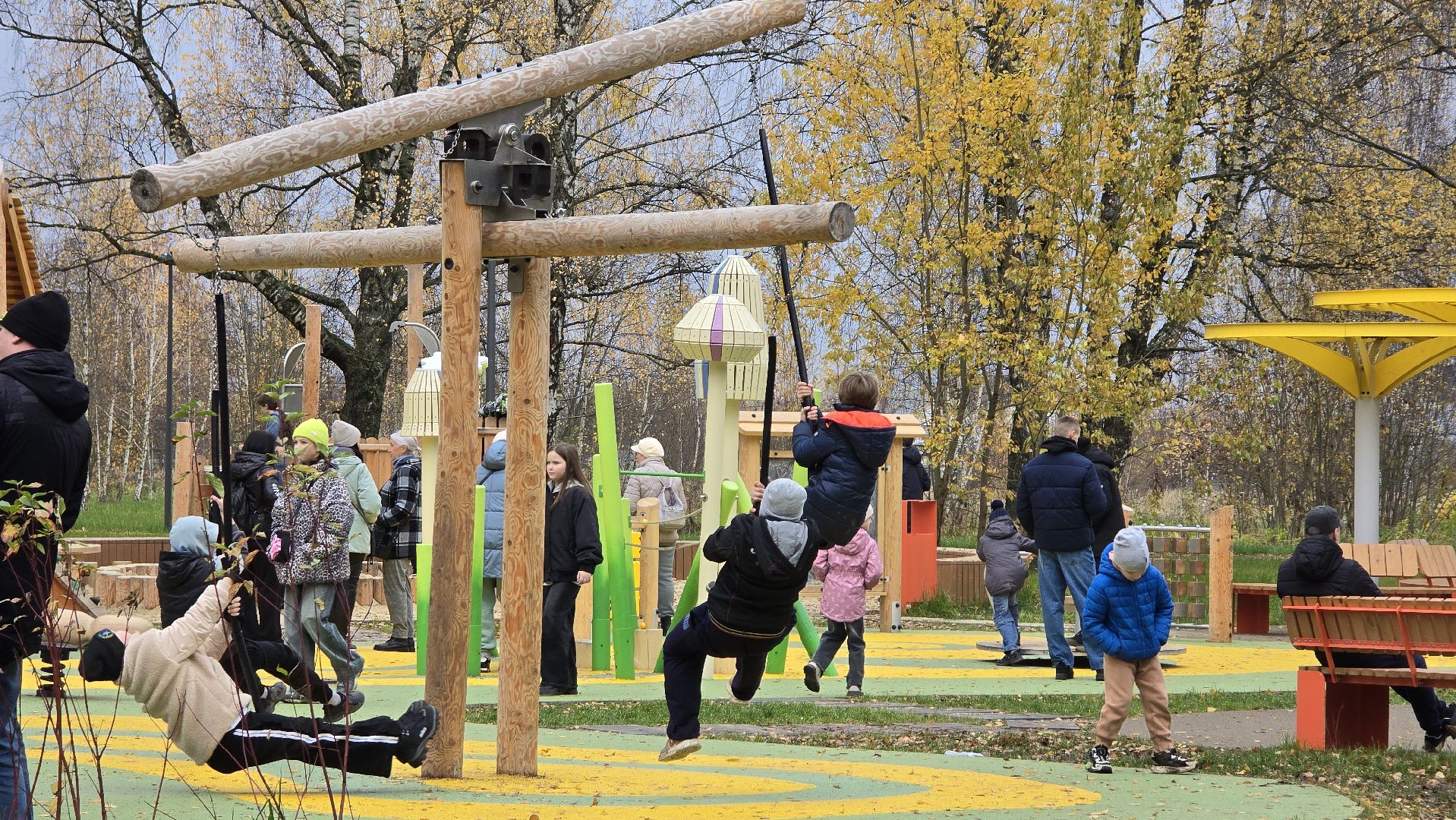 Коломна, парки в лесу,благоустройство,