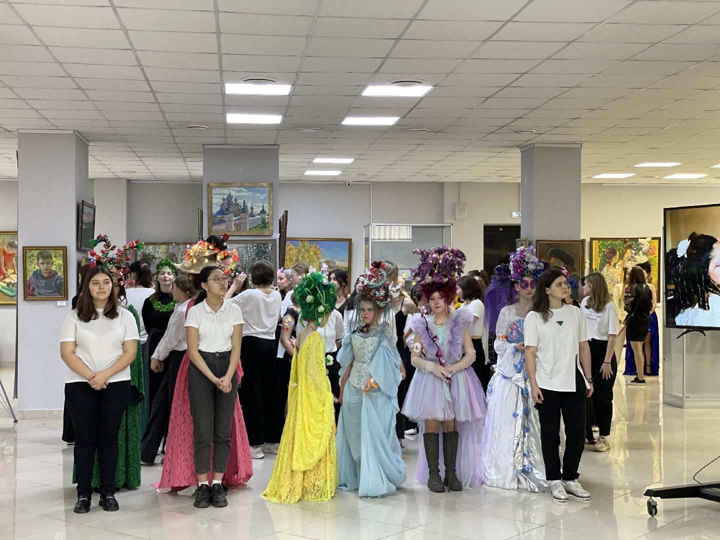 Конкурс, швея, дизайн