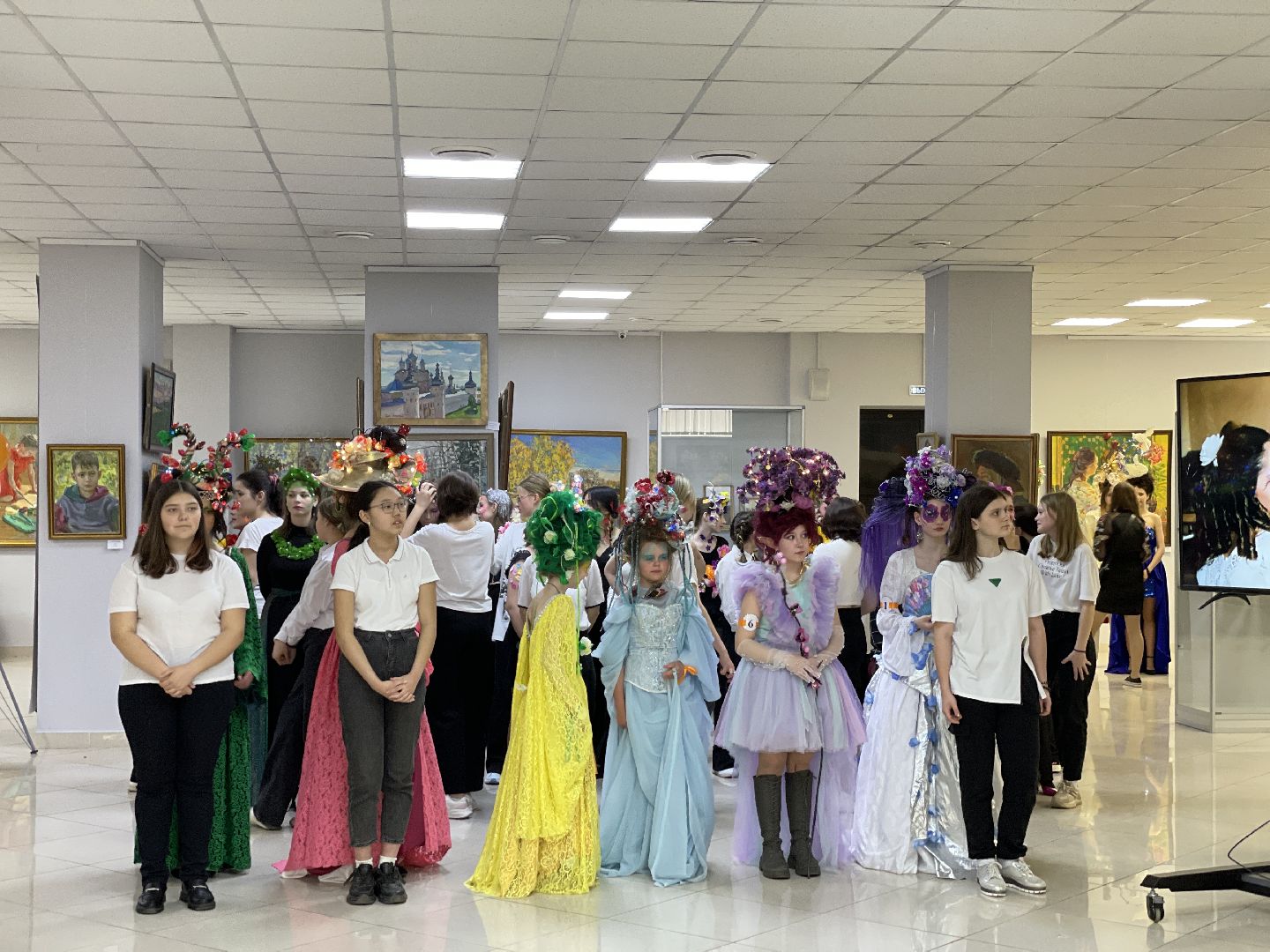 Конкурс, швея, дизайн