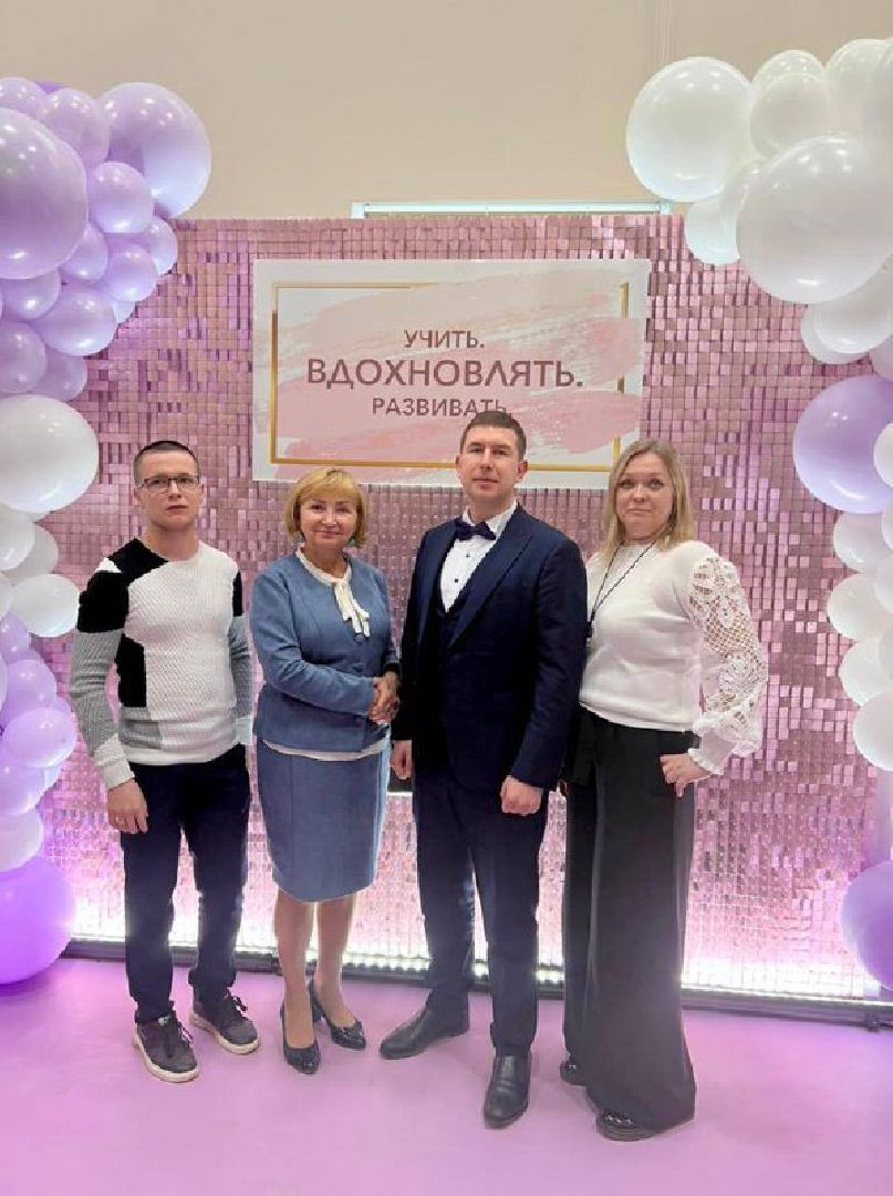 Звенигород, школа, учитель английского языка, школа «КвантУм», «Учитель года – 2023» конкурс