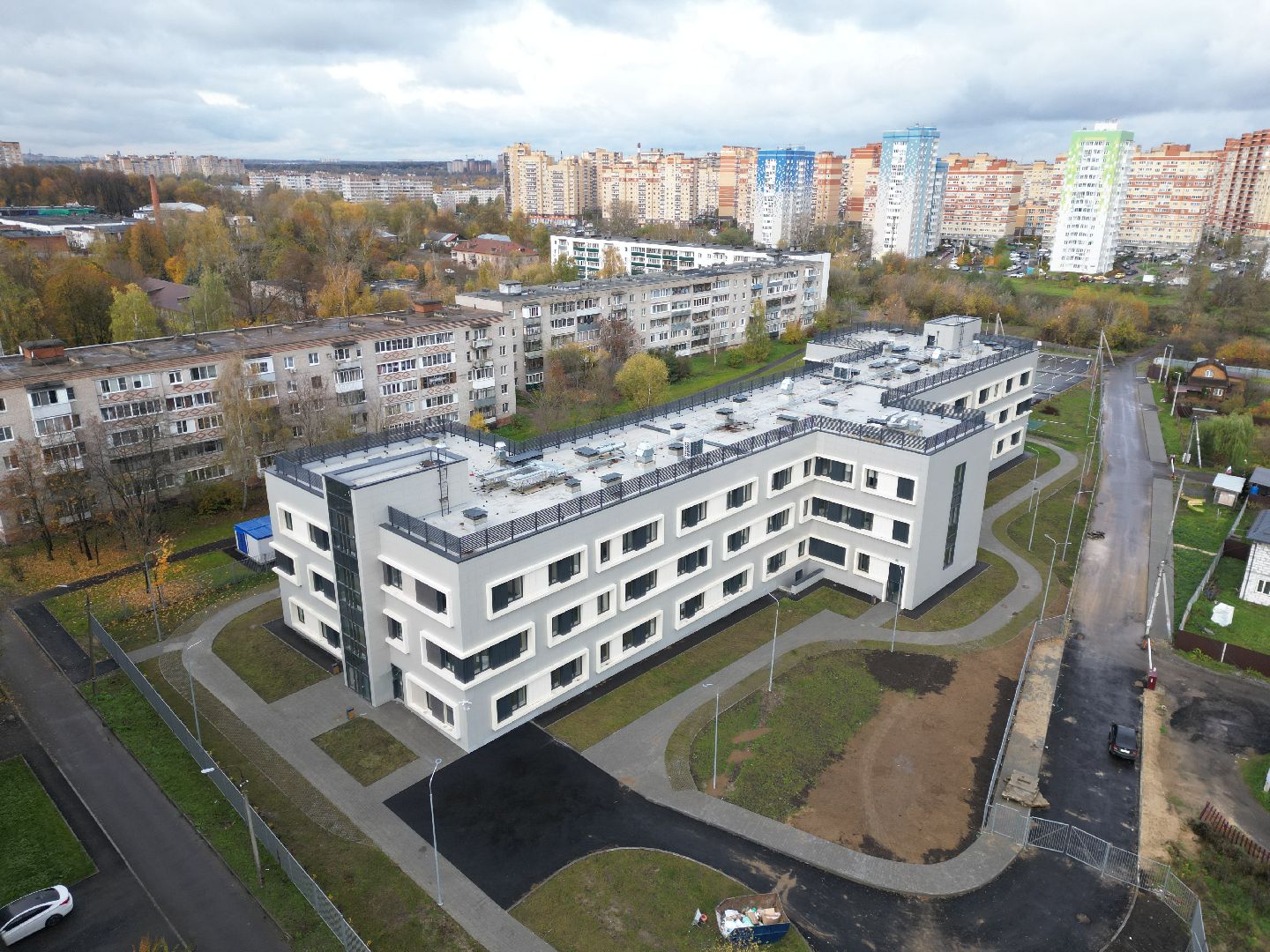 видео с коптера, новая поликлиника в лосино-петровском,