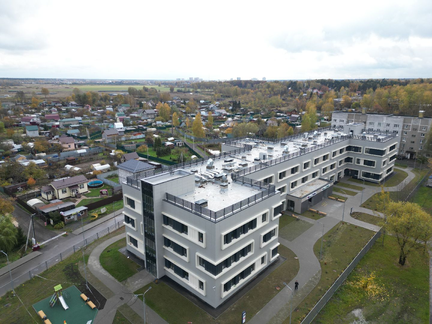 видео с коптера, новая поликлиника в лосино-петровском,