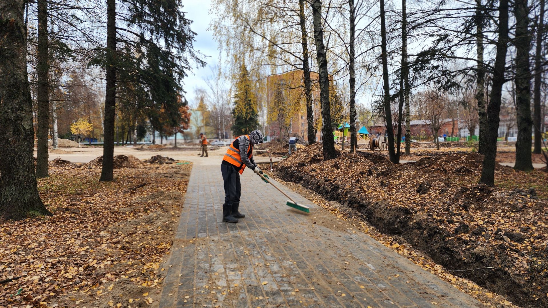 клин, молодежный сквер, благоустройство ,