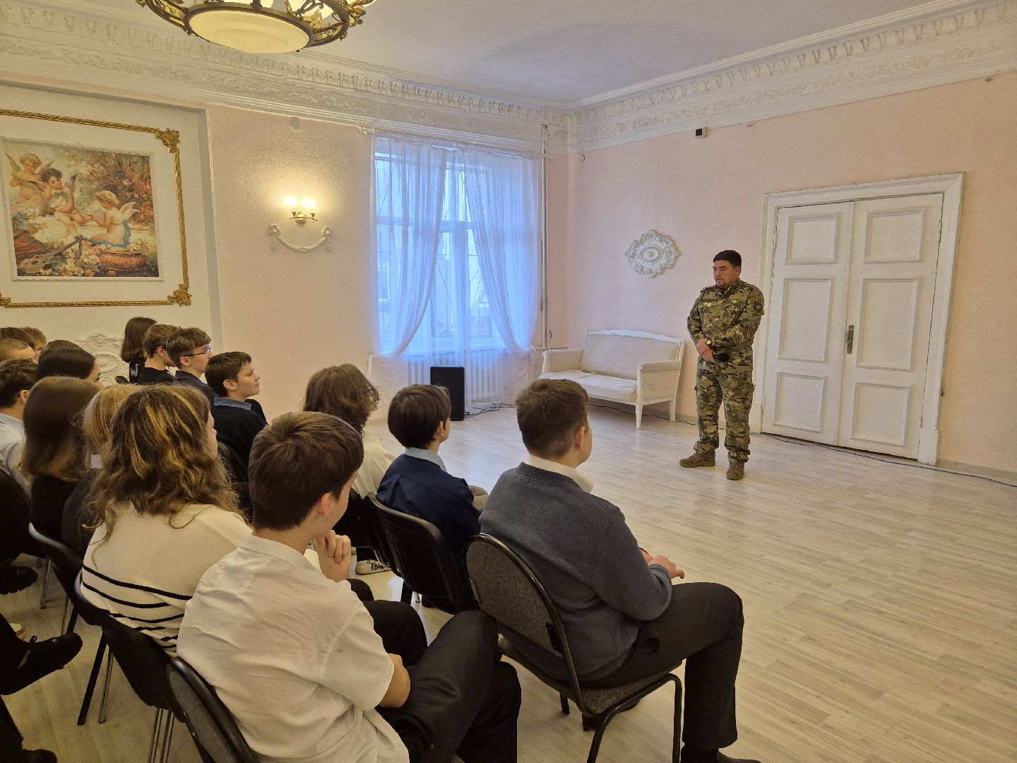 демиховский дворец культуры, встреча с участником сво, выставка поискового отряда,