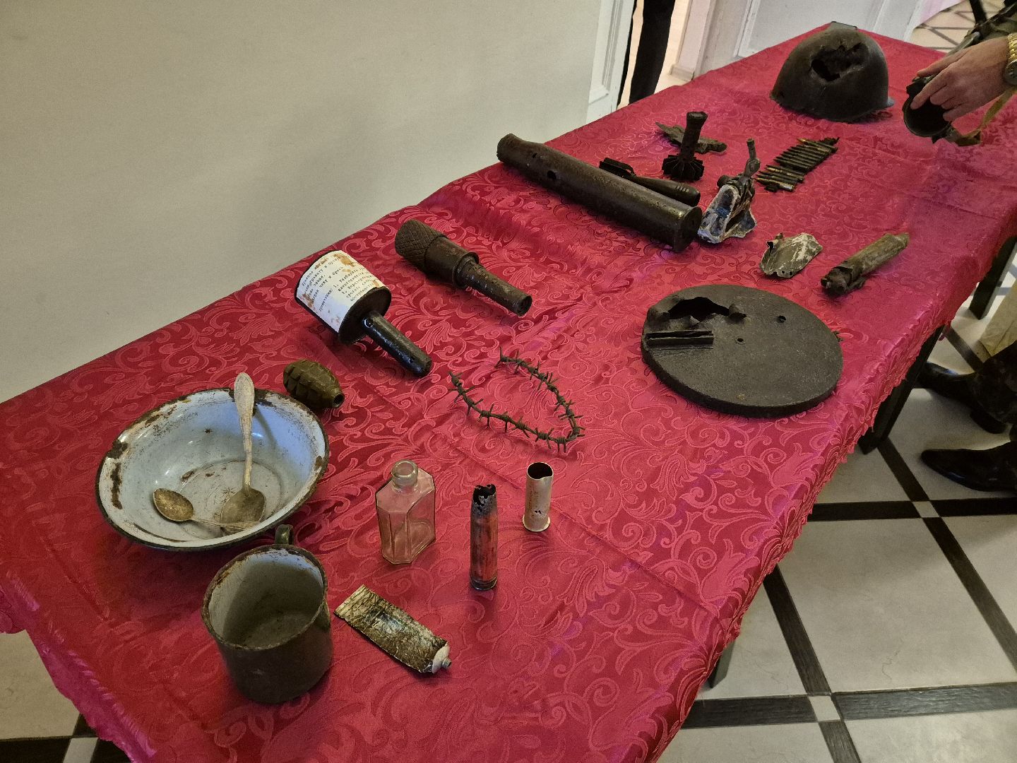 демиховский дворец культуры, встреча с участником сво, выставка поискового отряда,