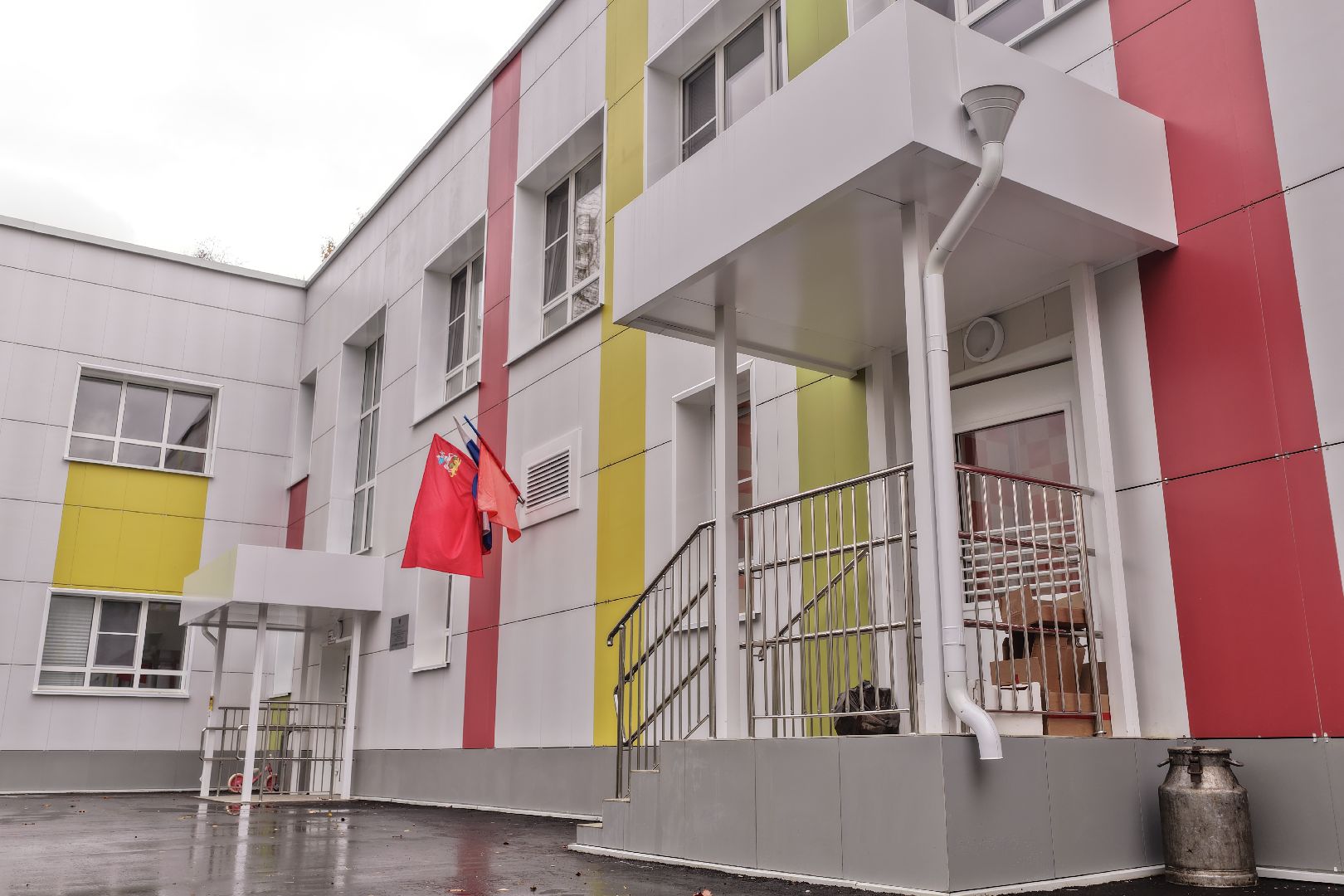 видео с коптера, детский сад малыш,