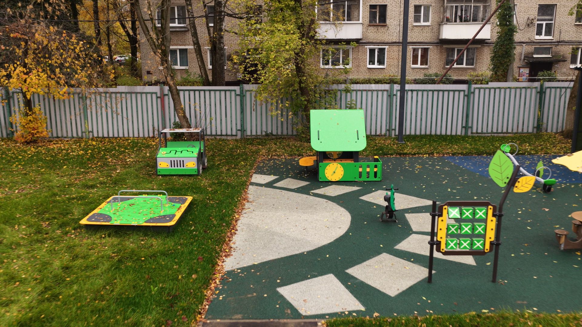 видео с коптера, детский сад малыш,