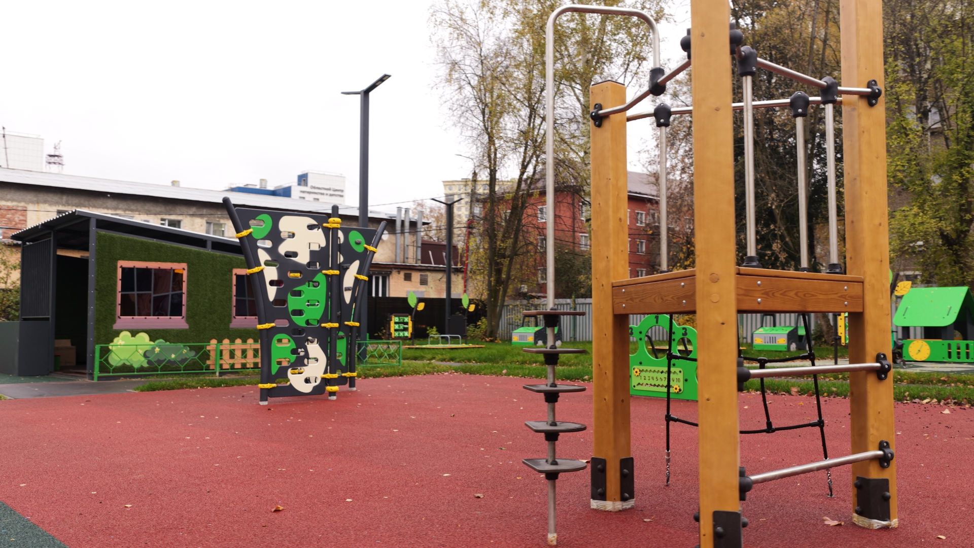 видео с коптера, детский сад малыш,