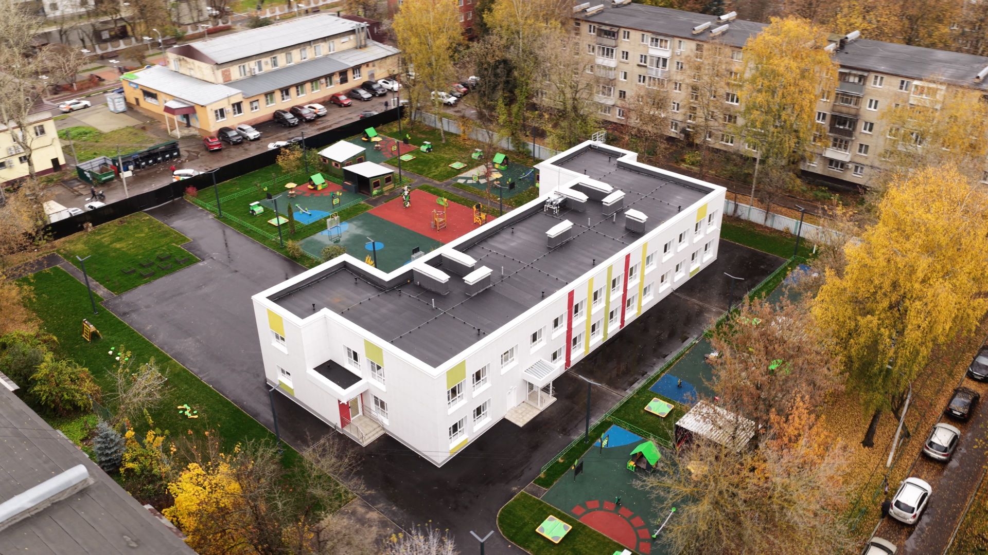 видео с коптера, детский сад малыш,