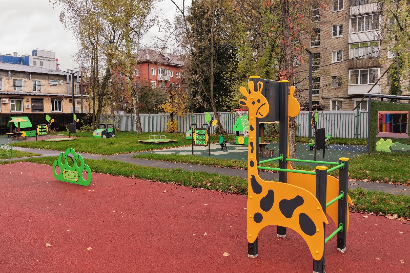 видео с коптера, детский сад малыш,