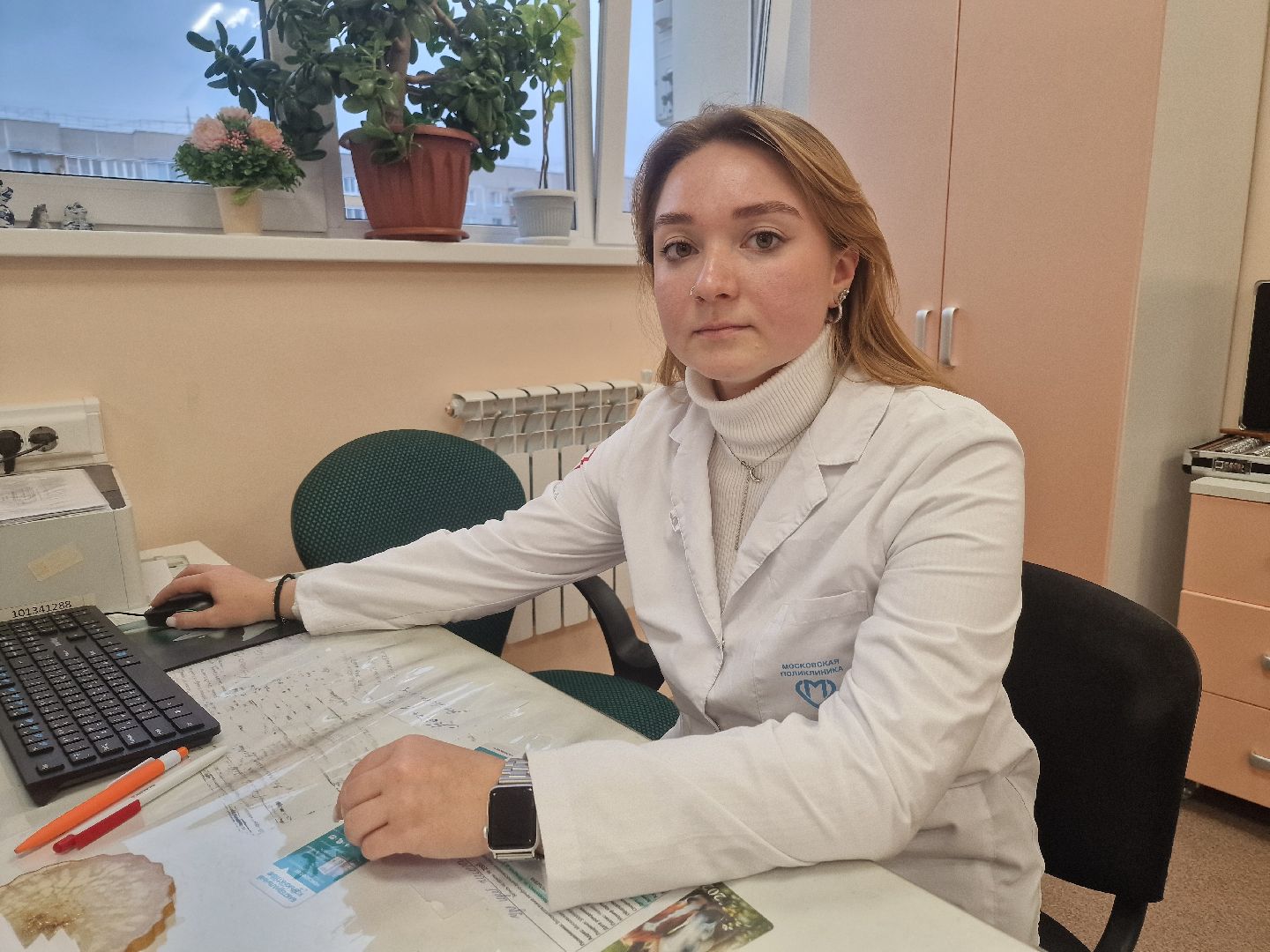 воскресенская больница,  врач-стажер,