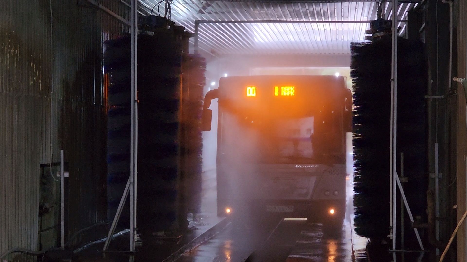 чехов, мострансавто, производственная база чехов, мойка для автобусов, автомойка, автоматическая мойка, очистка транспорта, техническое обслуживание, текущий ремонт, подготовка к рейсам, автопарк, маршруты, технический персонал, директор пб чехов, алексей коркин,вакансии, трудоустройство,