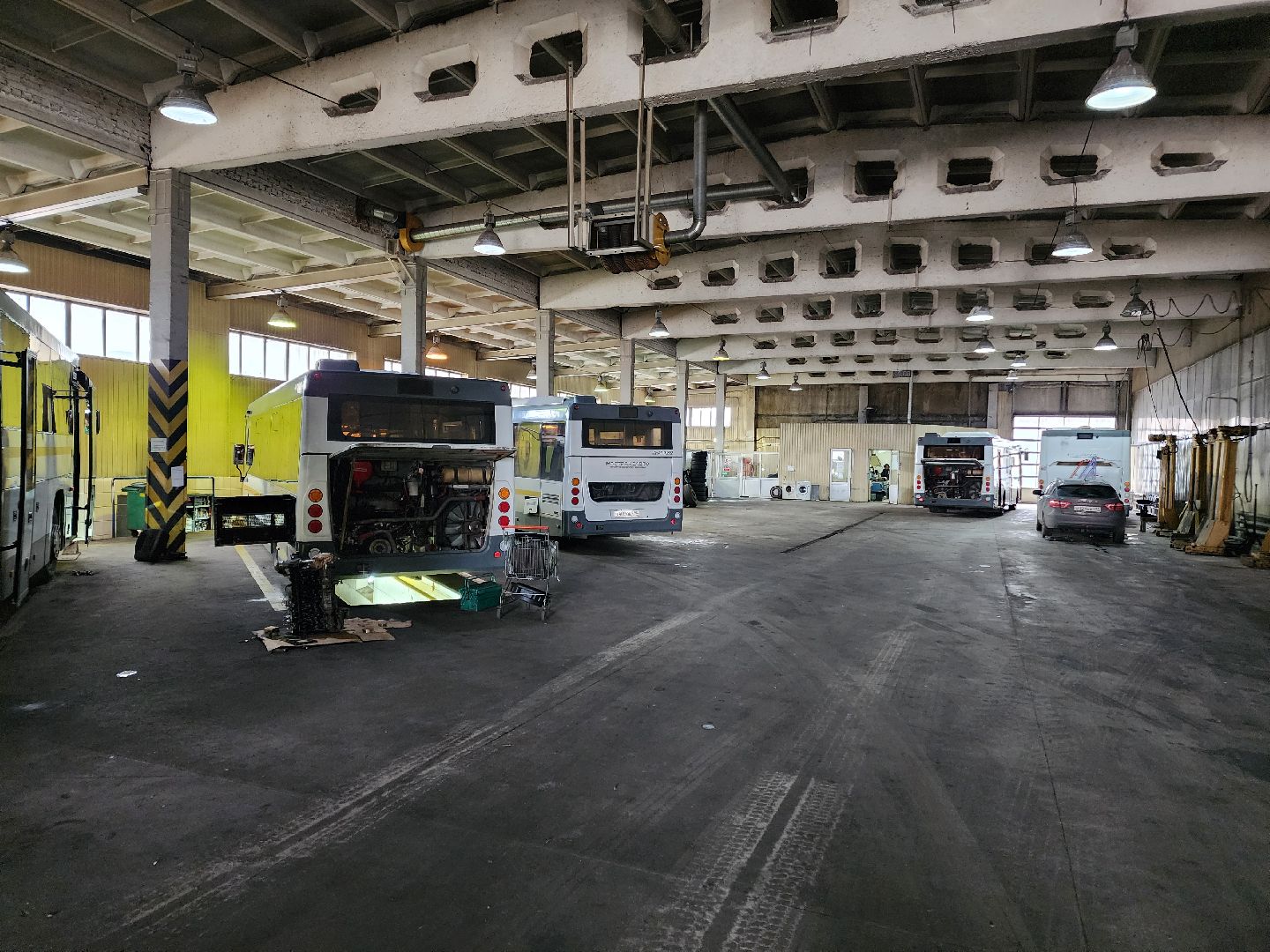 чехов, мострансавто, производственная база чехов, мойка для автобусов, автомойка, автоматическая мойка, очистка транспорта, техническое обслуживание, текущий ремонт, подготовка к рейсам, автопарк, маршруты, технический персонал, директор пб чехов, алексей коркин,вакансии, трудоустройство,