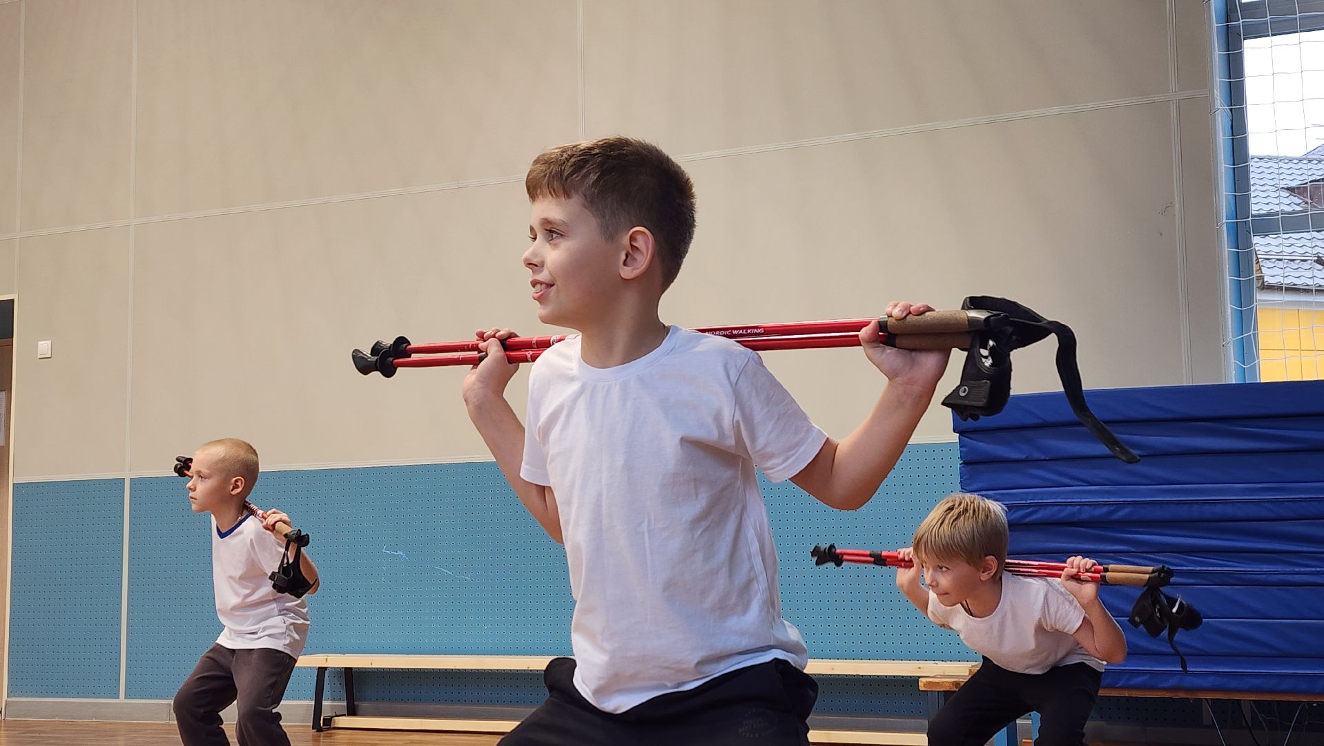 клин, лицей им менделеева, скандинавская ходьба, туризм, краеведение ,