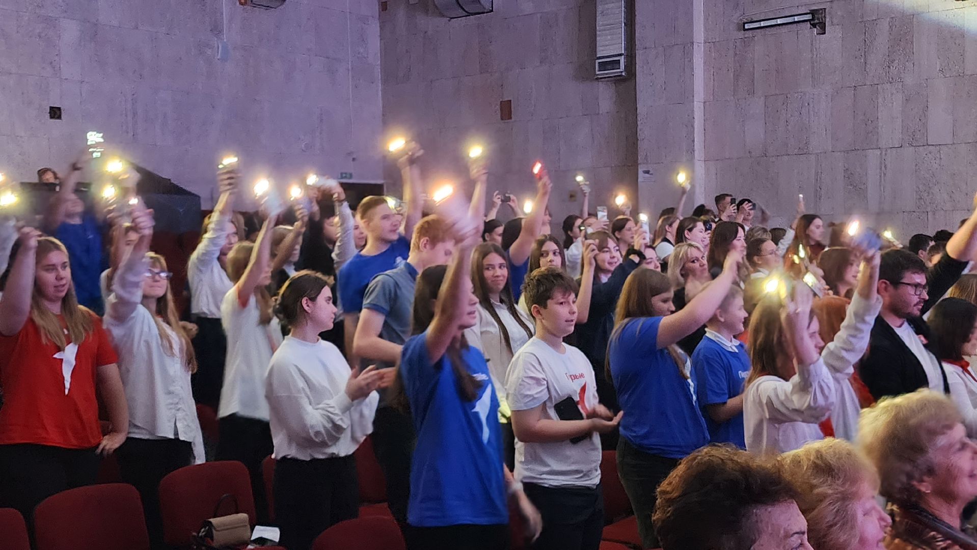 домодедово, подмосковье, волонтеры, добровольцы, день волонтера, день добровольца, помощь, сво, победа, мкц победа, нуждающиеся семьи, волонтеры подмосковья, волонтеры культуры,