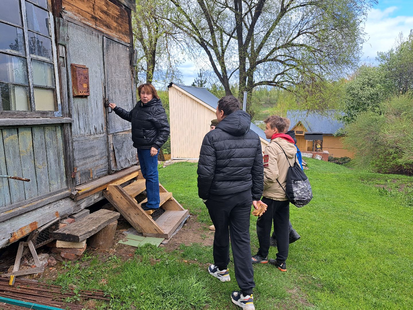 Рузский городской округ, Старониколаево, Кожинская школа, чайная, история
