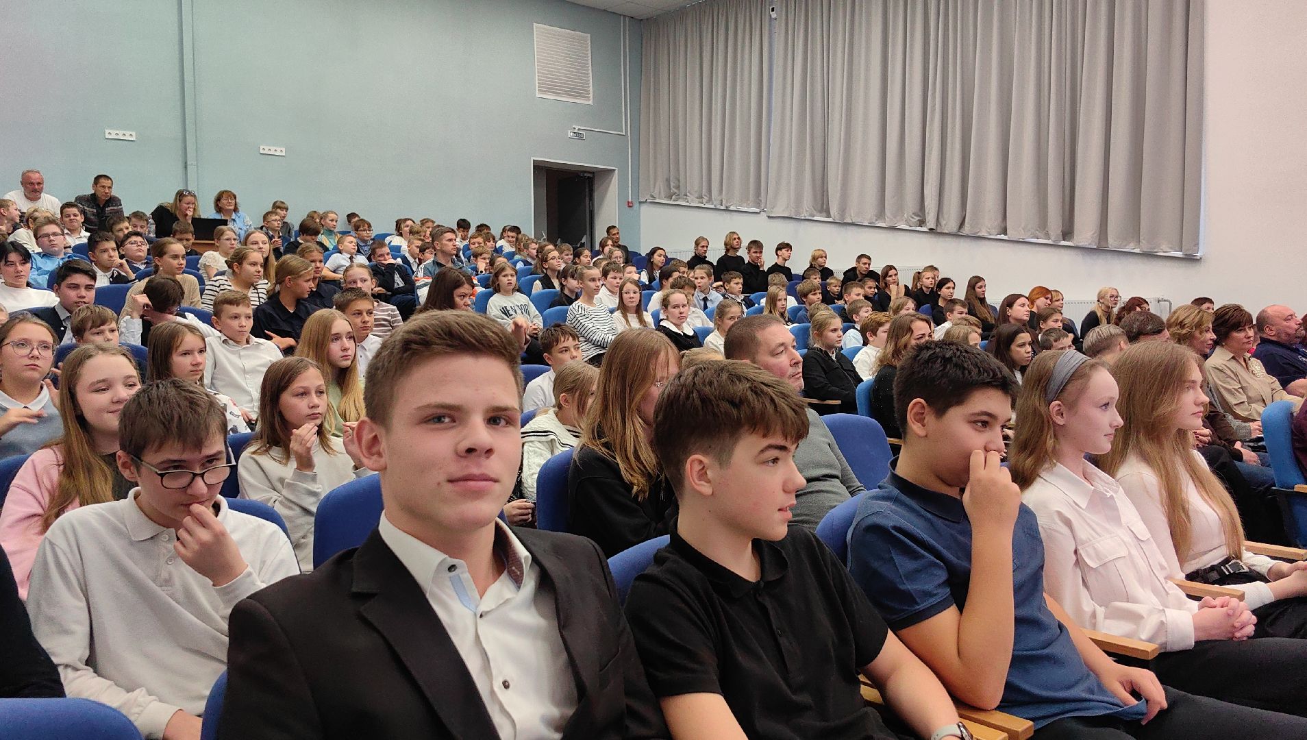 спектакль, мариуполь, творчество, гастроли,