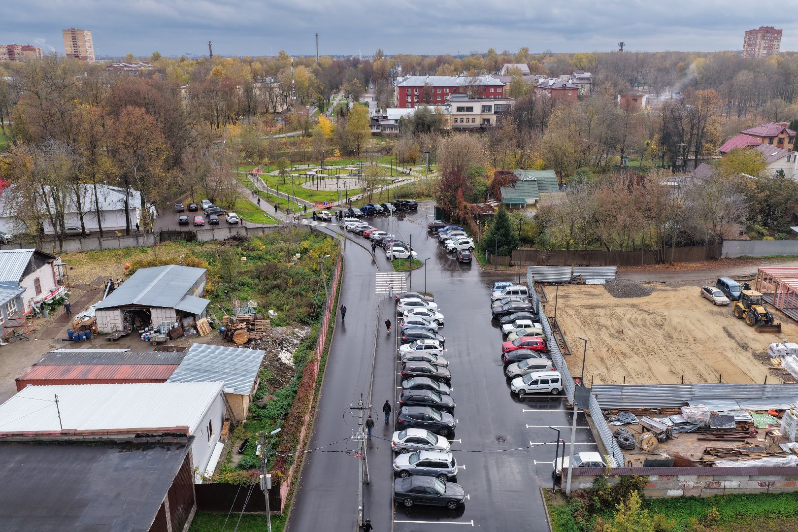 видео с коптера, пешеходная зона в щелкове, молодежная набережная щелково,