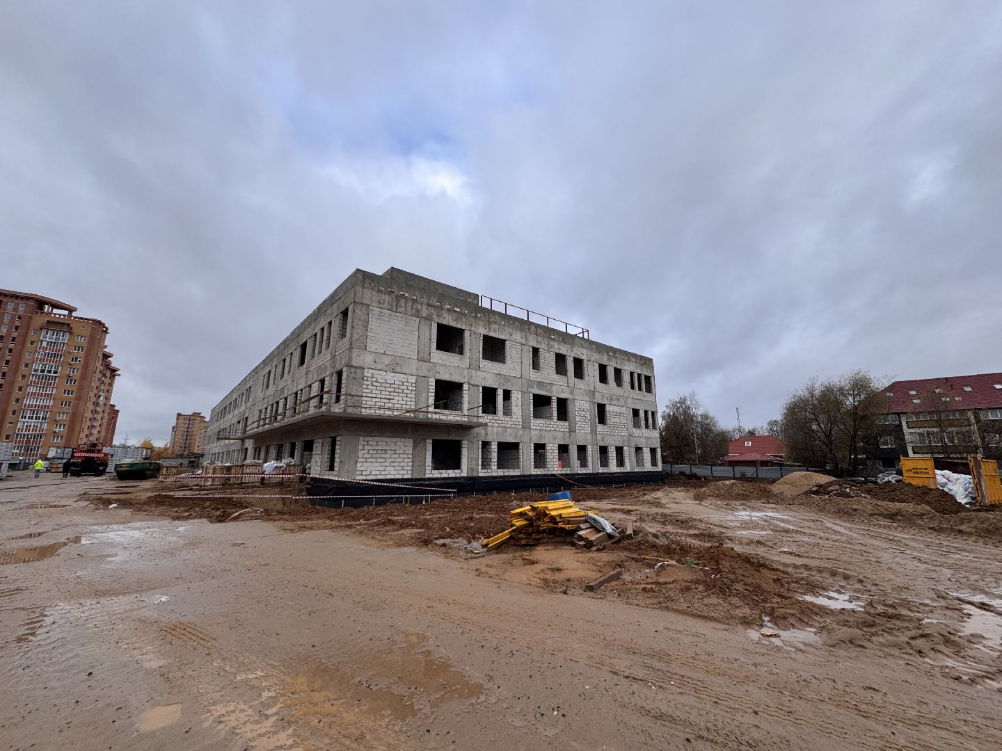 Новая поликлиника в Одинцове, Гусарская баллада, Минздрав МО,