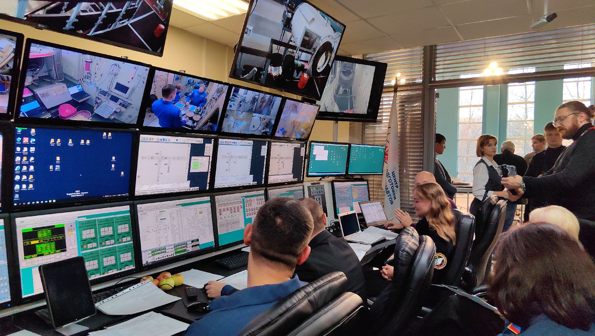 космонавт, Байконур, мкс, станция,