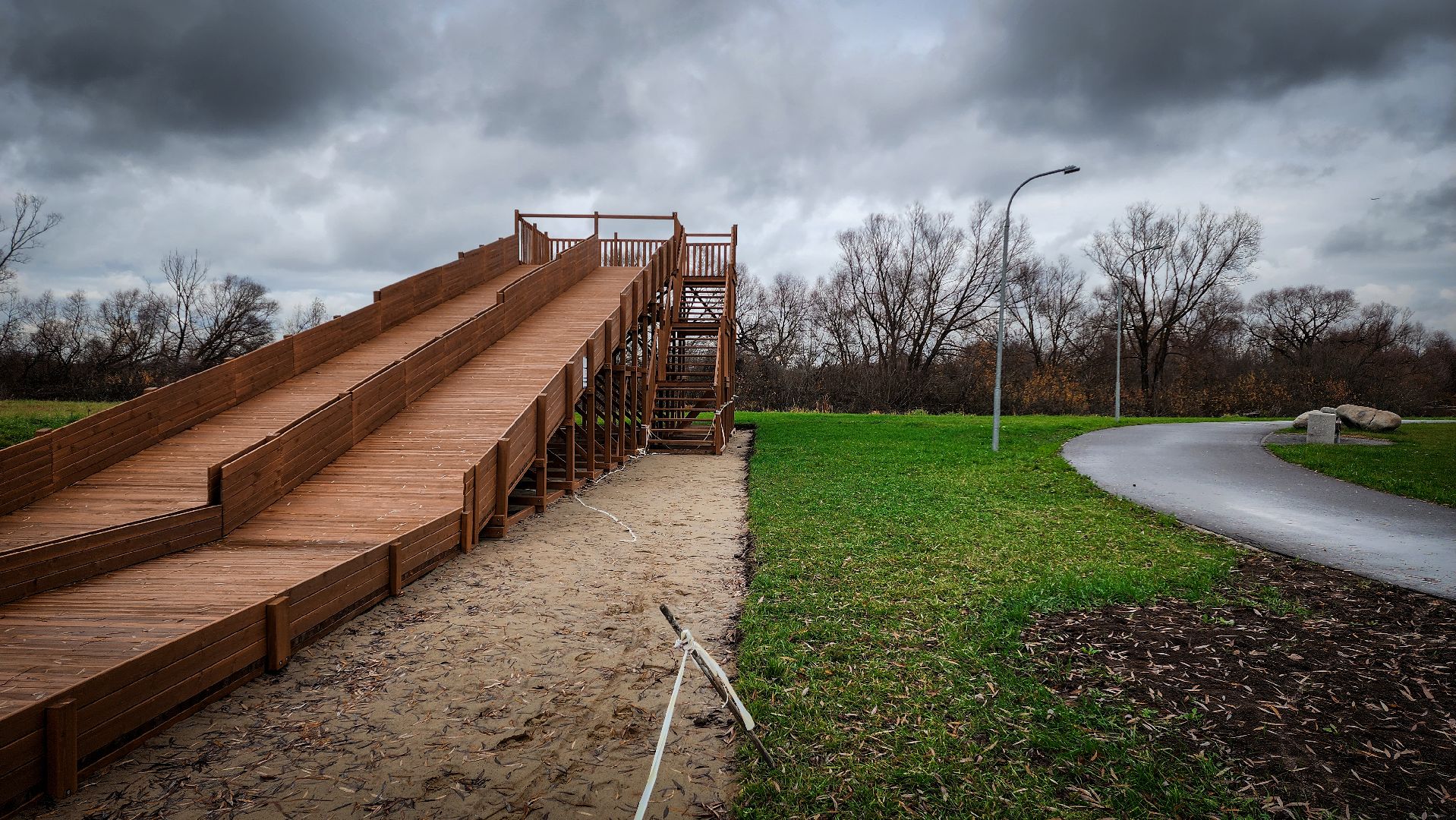 бронницы, парк бронницкий луг, выходные в парке, день народного единства в парке,