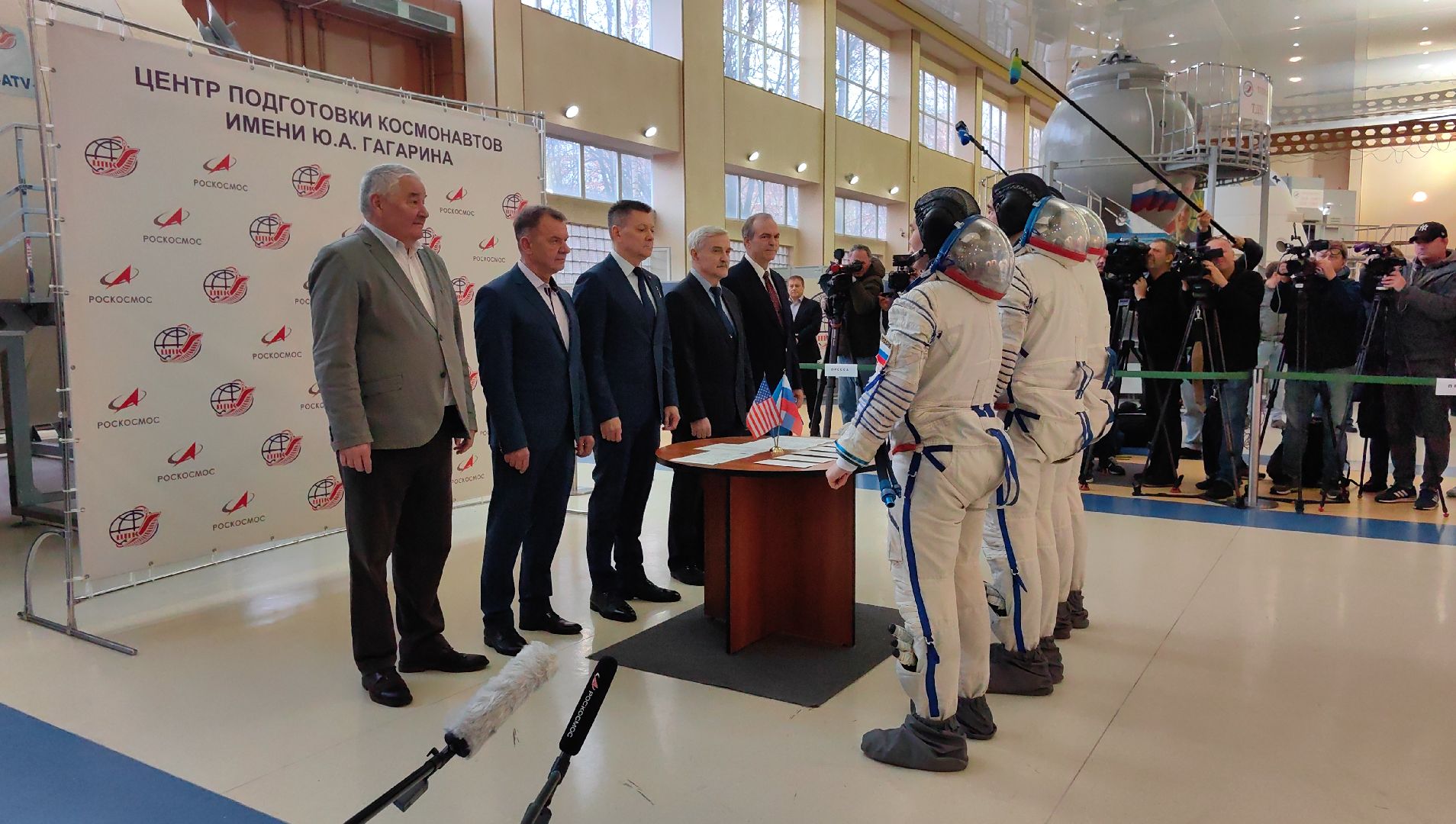 корабль союз, мкс, экипаж, экзамен,