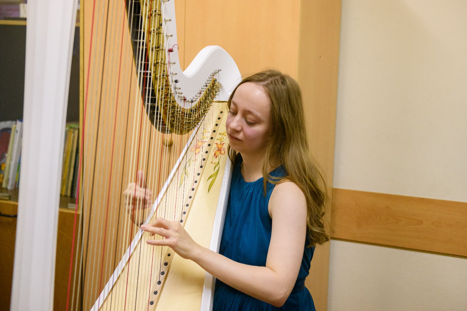 культура, образование, детская музыкальная школа, лыткарино, новый предмет, арфа, молодой педагог,