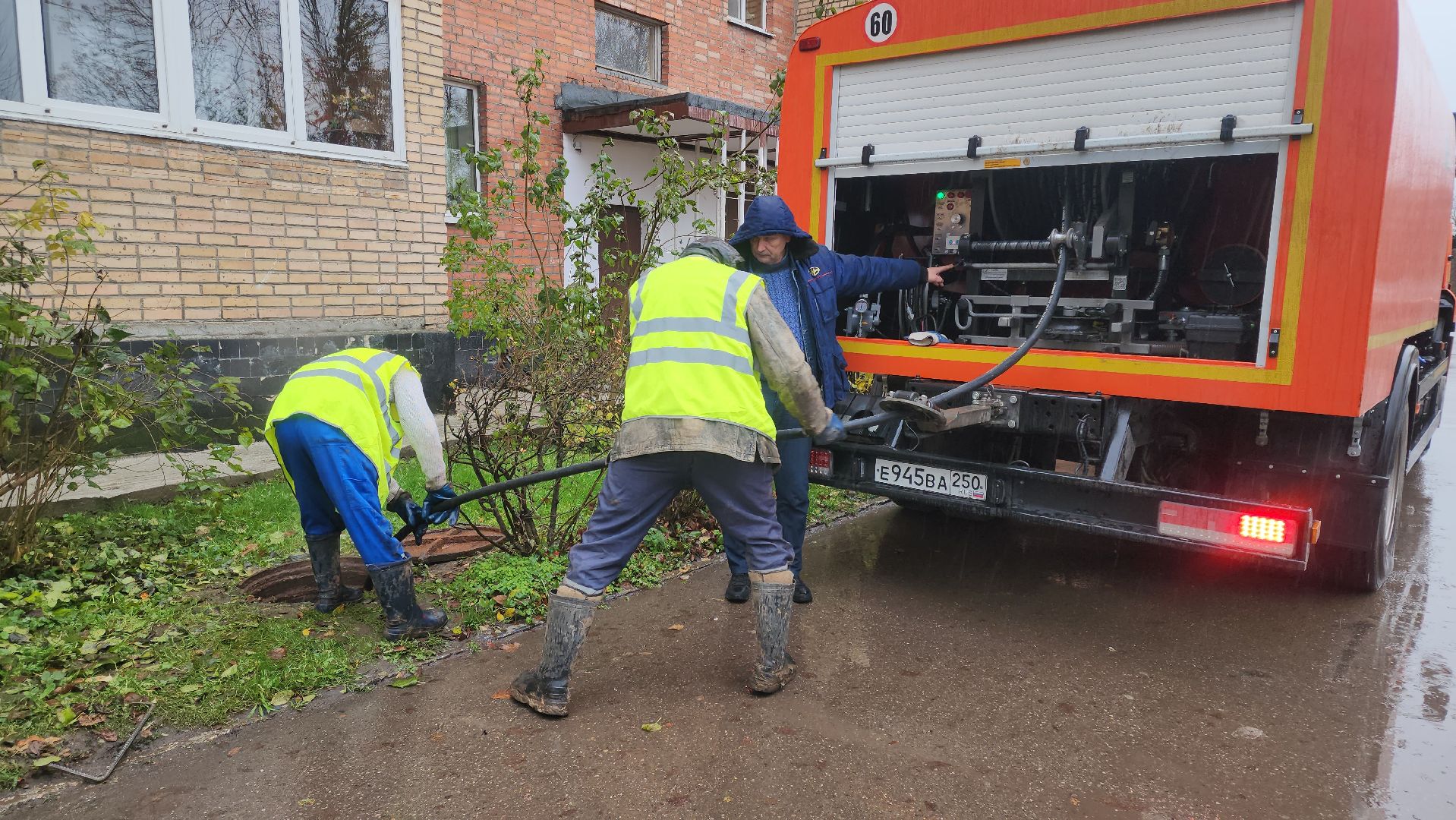 кашира, жкх, каналопромывочная машина, новая техника, трансформация , модернизация, канализационная сеть, губернатор,