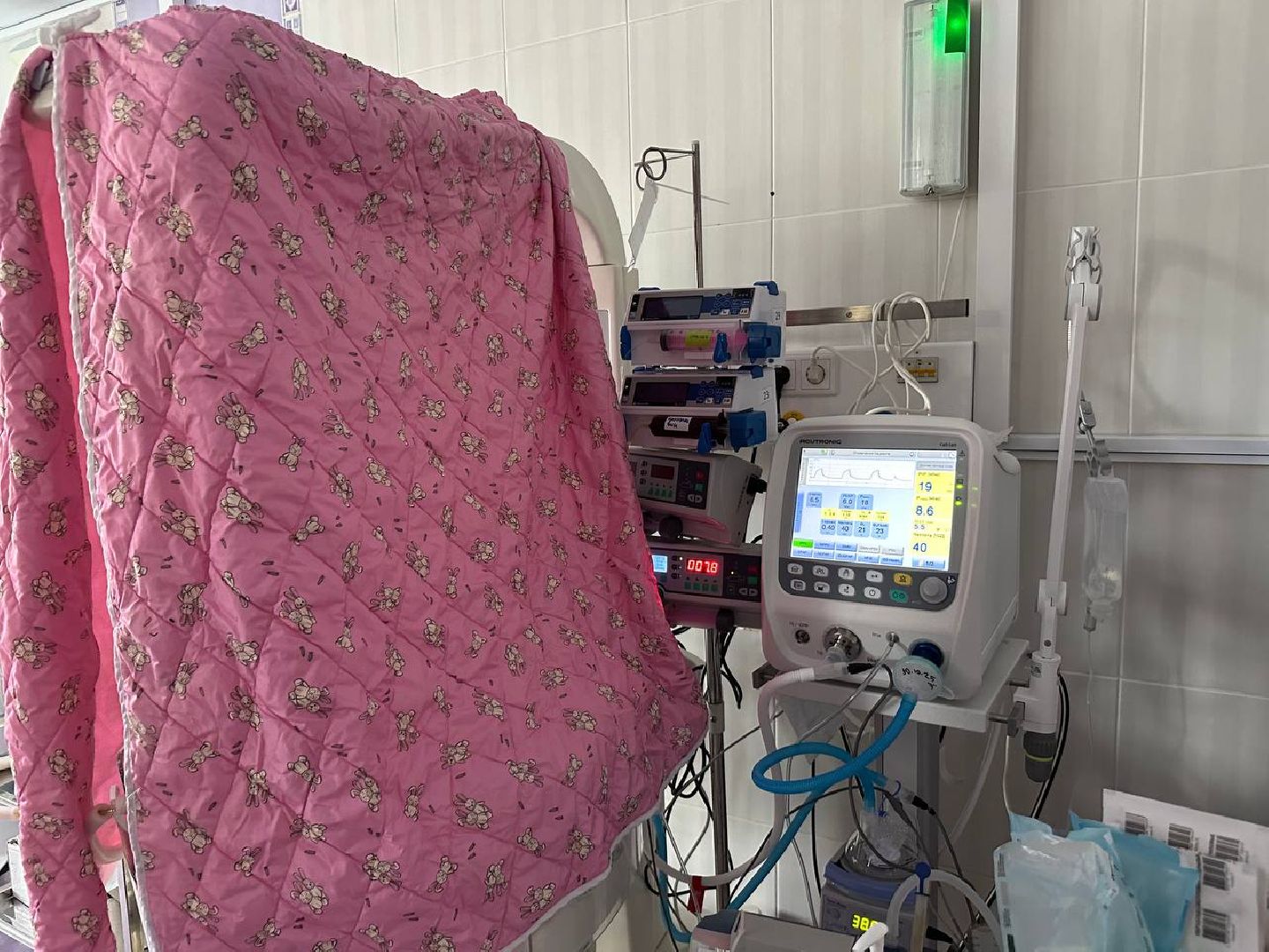 медицина, новорожденные, видное, ивл,