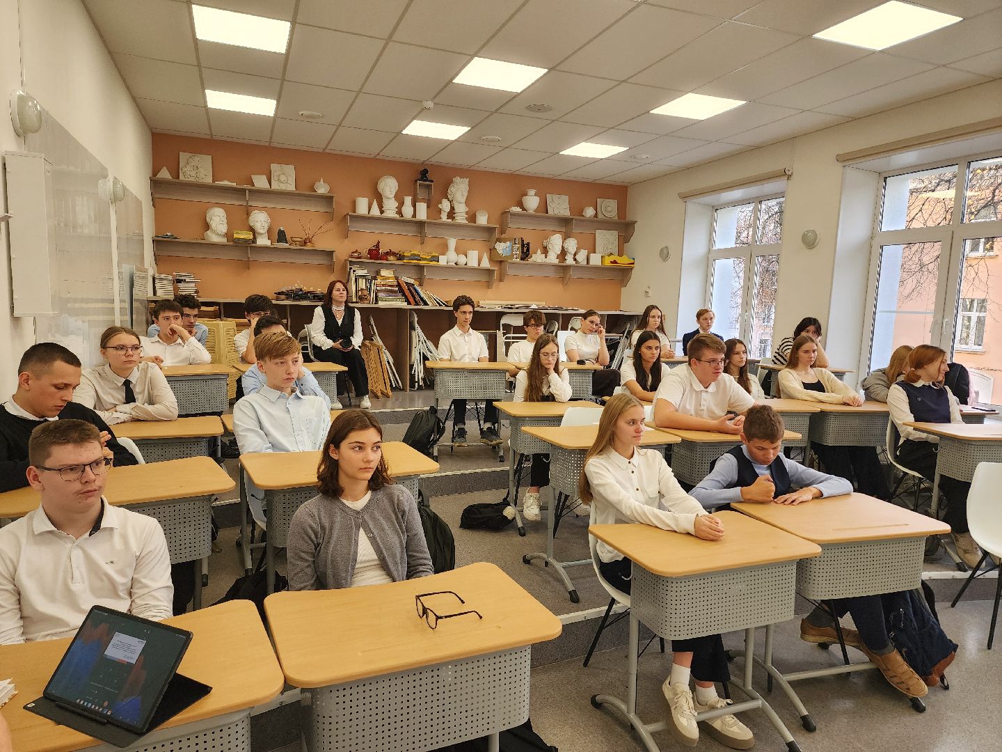 дубна, лицей кадышевского, профориентационный урок, билет в будущее,